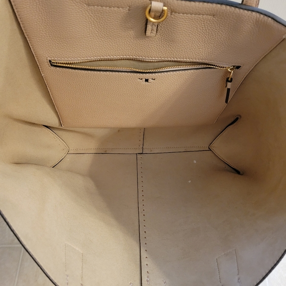 Tory Burch Purse - Picture 4 of 8